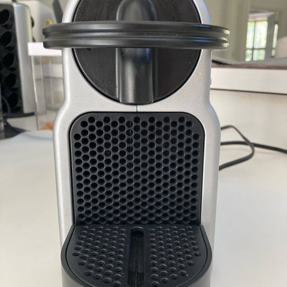 Nespresso Inissia espresso and coffee maker